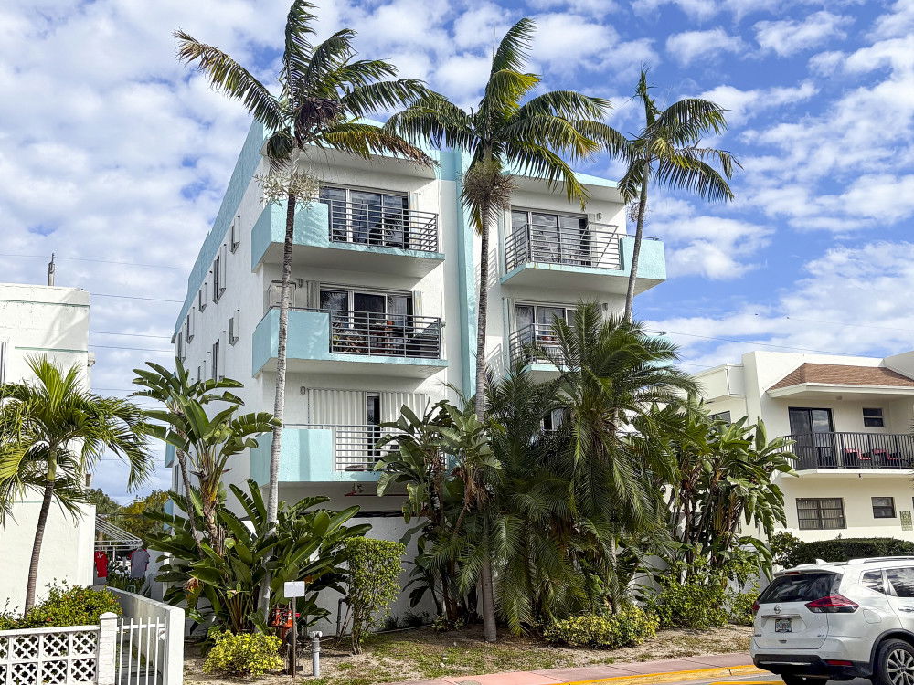 Costa Del Mar Condo - 1